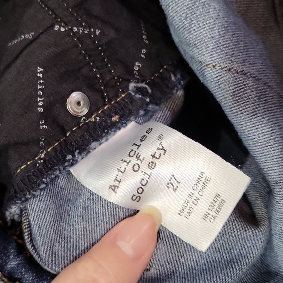 Articles of Society Jeans - Picture 9 of 11